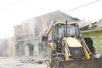 गैरीगाउँ सुकुम्बासी बस्तीमा चल्यो डोजर, सरकारी कदममा नक्कली सुकुम्बासीको विरोध, सक्कलीको समर्थन