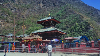 धार्मिक स्थल सुपादेउरालीमा केबलकार निर्माण हुने, नगर कार्यपालिका बैठकद्वारा उद्योग दर्ता अनुमति