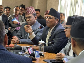 क्रमभंगता र सुशासनको लक्ष्यसहित अर्थमन्त्री डा वाग्लेद्वारा पदभार ग्रहणः ‘अब घुस खाने र खुवाउने दिन गए’