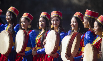 हर्षोल्लासपूर्वक मनाइँदै सोनाम ल्होसार, राष्ट्रपतिदेखि प्रधानमन्त्रीसम्मले दिए शुभकामना