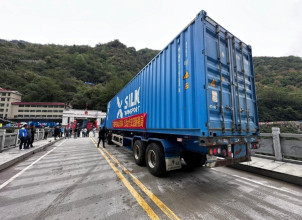 तातोपानी नाका सञ्चालनमा चिनियाँ अवरोध, मुस्किलले पठाइन्छ दैनिक ५ कन्टेनर