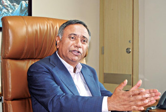 १० वर्षमै १०० अर्ब डलरको अर्थतन्त्र सम्भव: उपेन्द्र महतो