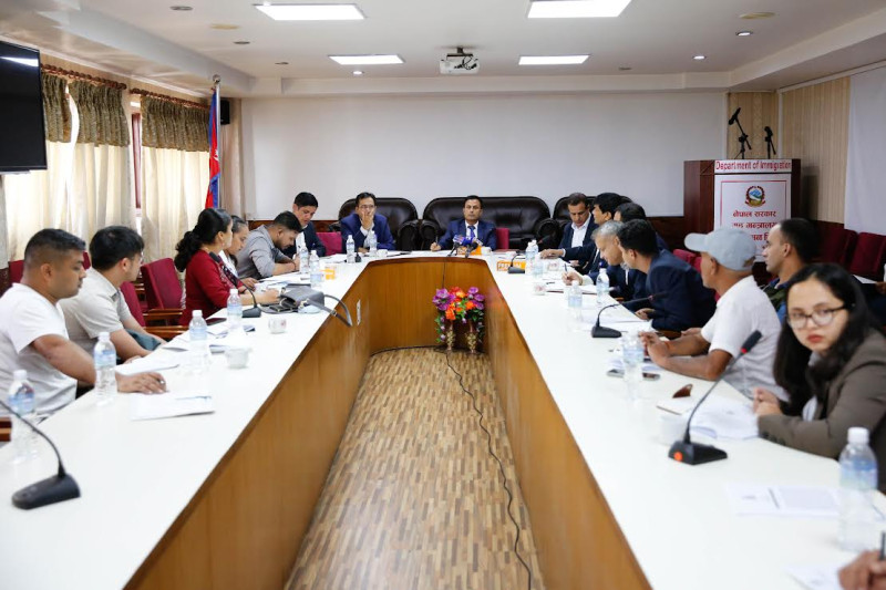 विदेश भ्रमणमा जाने नेपालीप्रति हैसियतलाई लिएर विभेद नहुने