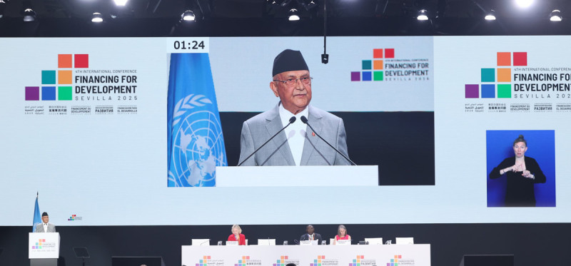 प्रधानमन्त्रीले धनी राष्ट्रलाई  भने- ‘वाचा पूरा भएन, ऋणले निसासियाैं’