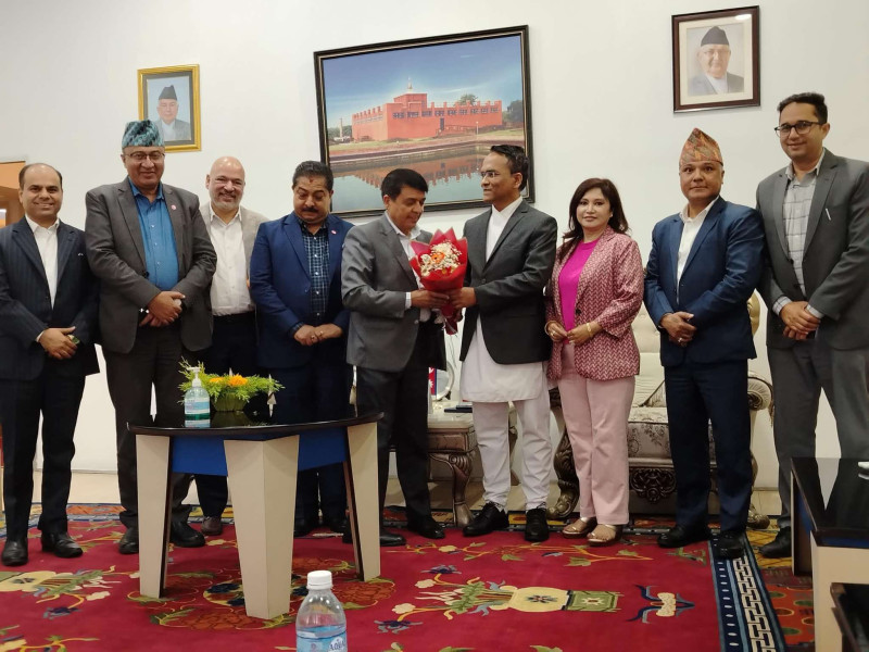 नवनियुक्त गभर्नरसँग महासंघ प्रतिनिधिमण्डलको भेट