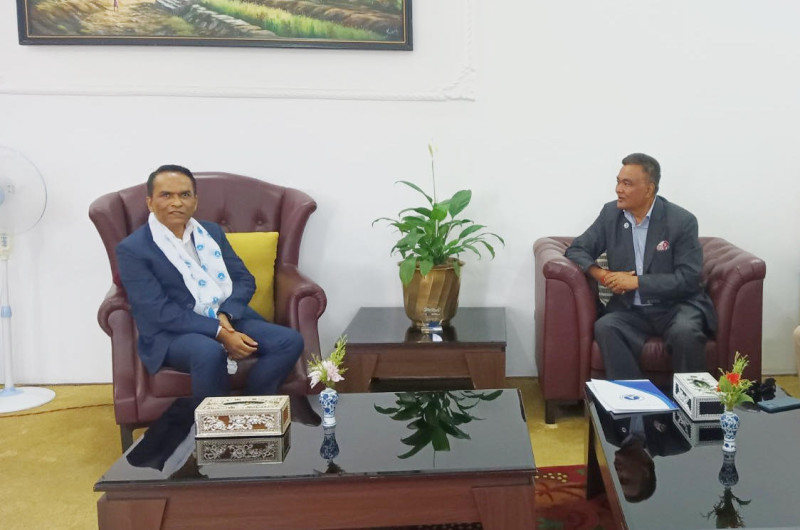 गभर्नरलाई मौद्रिक नीतिमा होटल संघ नेपालले दिए सुझाव