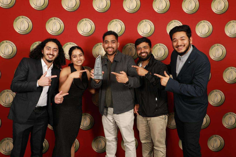 दुई नेपाली युवाको आईटी कम्पनीले अस्ट्रेलियामा जित्यो प्रतिष्ठित अवार्ड 