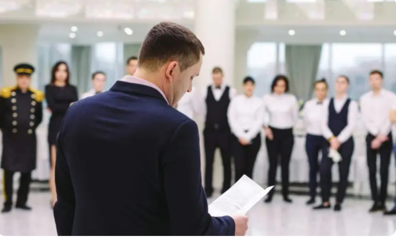 तारे होटलका कर्मचारीलाई ‘कुलिङ पिरियड’!