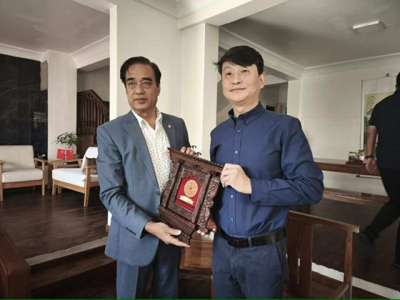 लगानी, प्रविधि र पर्यटन क्षेत्रमा सहकार्य गर्न चिनियाँ व्यवसायीलाई मल्लको आग्रह