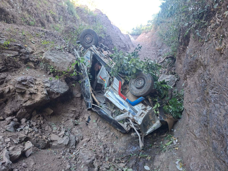 पाल्पामा जिप दुर्घटना, तीन यात्रुको मृत्यु, आठ घाइते