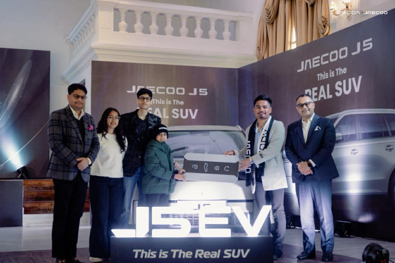 ओमोडा र जेकोले क्रिकेट स्टार रोहितलाई गर्‍यो ब्रान्ड एम्बेसडरमा स्वागत