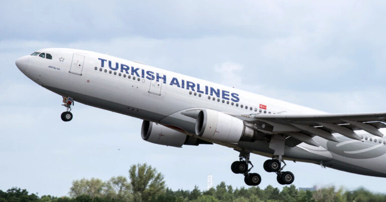 टेकअपपछि इन्जिनमा समस्या देखिएको टर्किस एयरको जहाज कोलकत्ता अवतरण