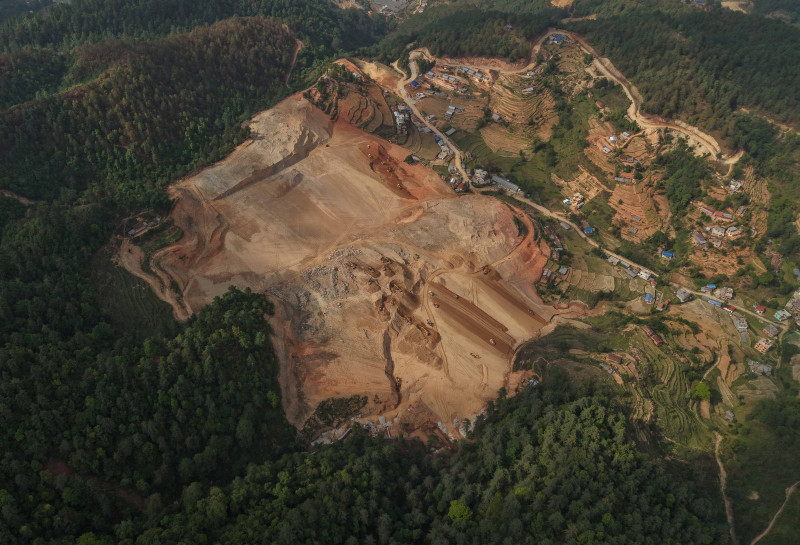 सार्वजनिक जग्गा र वन क्षेत्रसमेत मासिने गरी प्लोटिङ, स्थानीय सरकार बेखबर