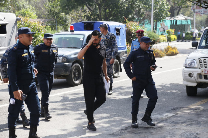 रविलाई बयान लिन सिंहदरबार लगियाे (तस्बिरहरु)