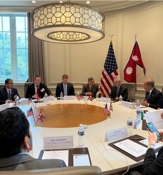 अर्थमन्त्री खनालद्वारा अमेरिका चेम्बरको ‘बिजनेस डायलग’लाई सम्बोधन, नेपालको आर्थिक अवस्थाबारे चर्चा