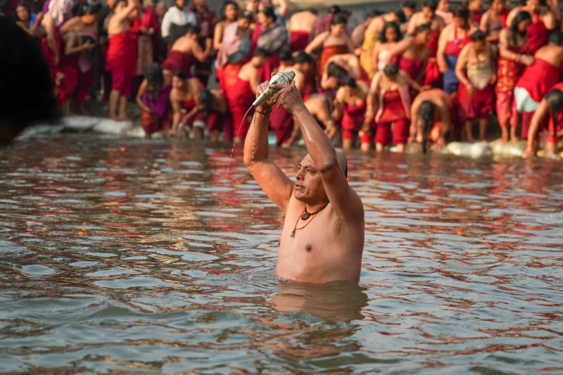 सकियो एक महिने स्वस्थानी व्रत (तस्बिरहरू)