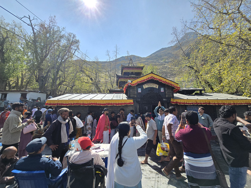 मुक्तिनाथ क्षेत्रमा पर्यटक बढे (तस्बिरहरू)
