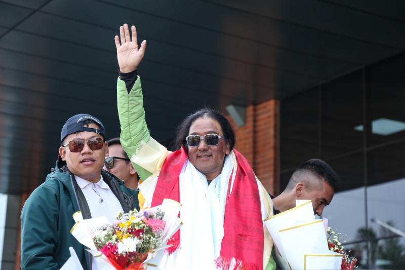 कीर्तिमानी डिजे तेन्जिङ शेर्पालाई काठमाडौंमा स्वागत (तस्बिर)