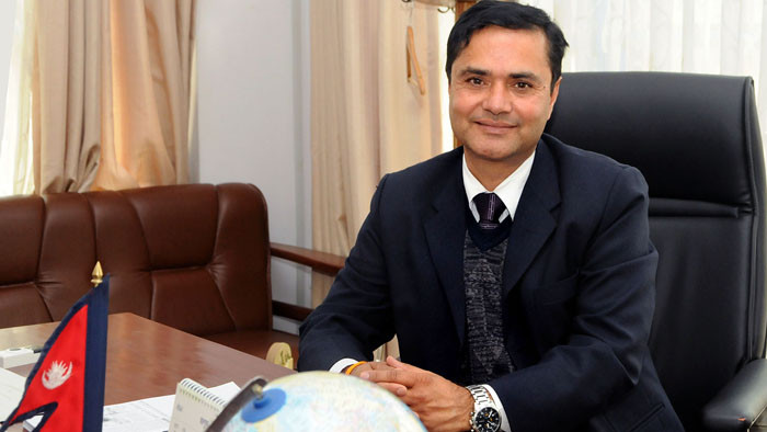 धितोपत्र बोर्डको अध्यक्षका प्रत्यासी चिरञ्जीवी चापागाईँ अन्तवार्तामा अनुपस्थित