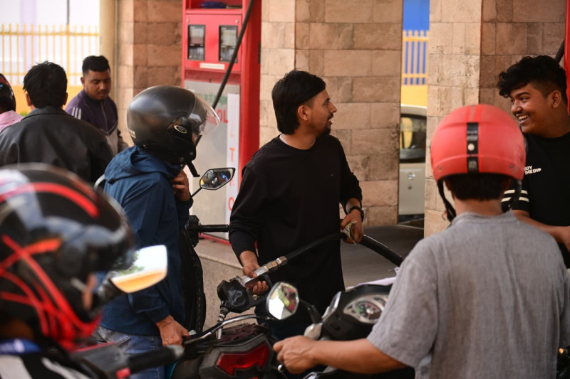 निगमले लाइसेन्स खारेज गर्ने भनेपछि धमाधम खुले पेट्रोलपम्प
