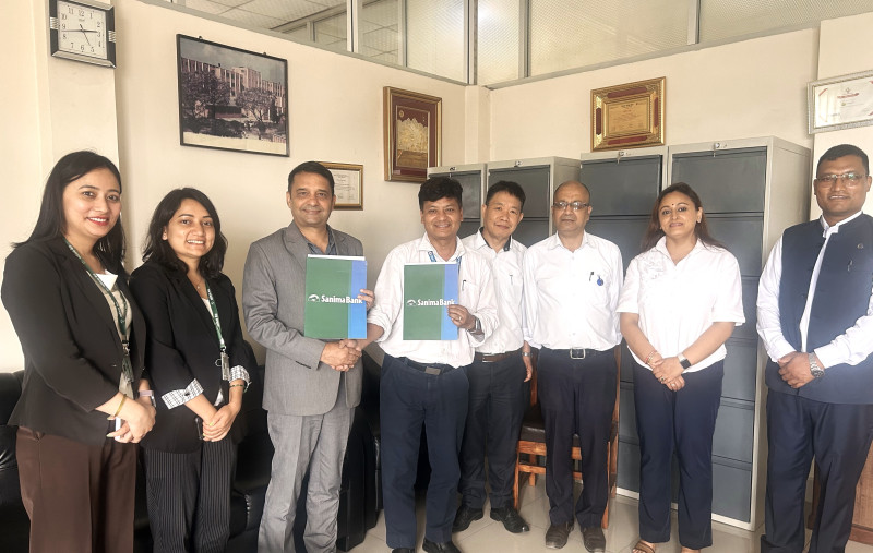 सानिमा बैंकले विपन्न महिलाको उपचारमा आर्थिक सहयोग गर्ने