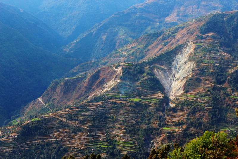 बागलुङमा ५ हजार ८७२ घर बाढीपहिरोको जोखिममा,  सबैभन्दा बढी  त्रास निसीखोलामा