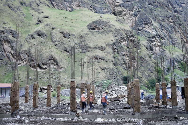 डोल्पामा १०६ मेगावाटको जगदुल्ला जलविद्युत् आयोजनाको मुख्य सुरुङ निर्माणको सुरु (तस्बिरहरू)