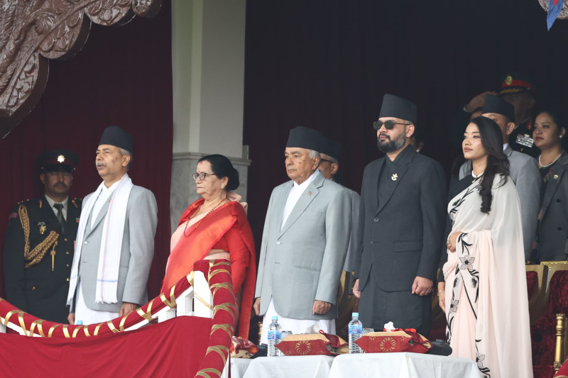 सैनिक मञ्च टुँडिखेलमा गणतन्त्र दिवस  (तस्बिरहरू)
