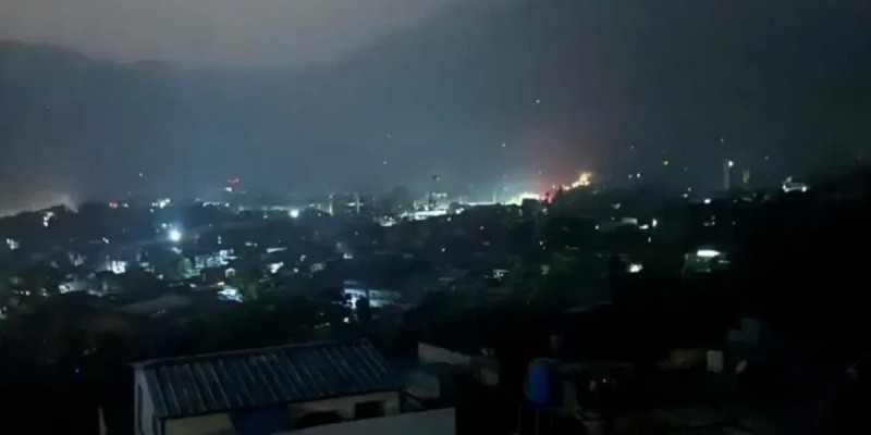 भारत–पाकिस्तान युद्ध चर्किने संकेत, ड्रोन र मिसाइल हानाहानपछि सीमा क्षेत्रमा त्रास