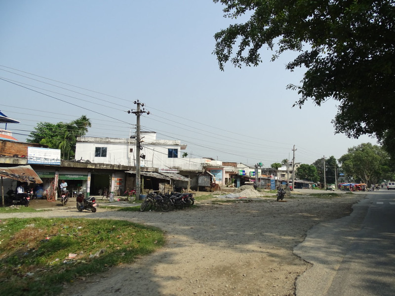 इनरुवा–कप्तानगञ्ज सडक निर्माण ठेक्का तोडियो, चार वर्षको प्रगति १८ प्रतिशत मात्रै