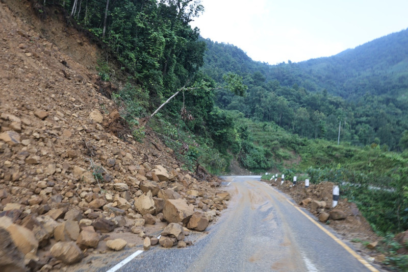 कान्ति लोकपथ र हेटौंडा–भैंसे सडकः तीन दिनसम्म रातीमा यातायातका साधन सञ्चालनमा रोक