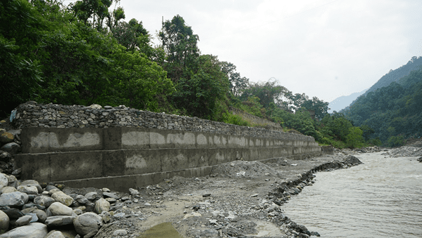 नदी कटान रोकथाम गर्न सिङ्गा तातोपानीमा ‘कम्पोजिट’ पर्खाल निर्माण, लागत कति?