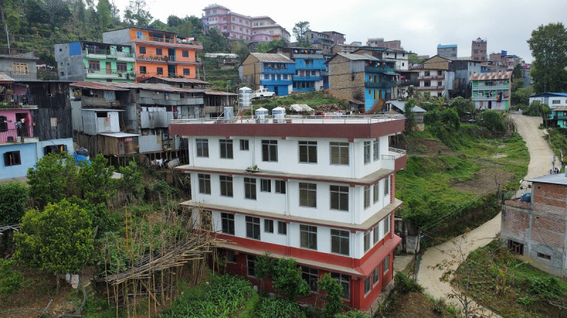 ५ वर्षदेखि प्रयोगबिहीन नापी कार्यालयको भवन