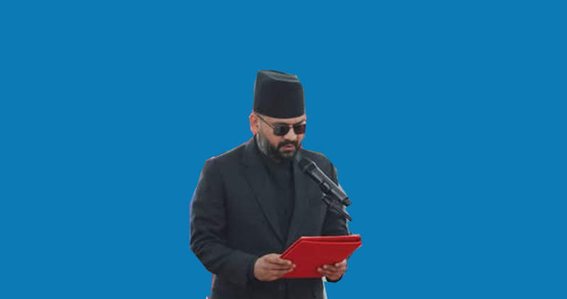 सिंहदरबारमा प्रधानमन्त्रीका १०० दिनः आलोचनाको ग्राफ बढ्दै,  विधिपद्धतिमाथि निरन्तर हस्तक्षेप