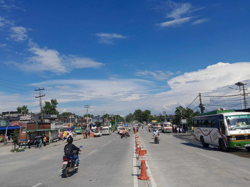 पोखराका अधिकांश कार्यालयमा तोडफोड तथा आगजनी, ९०० कैदीबन्दी भगाइए