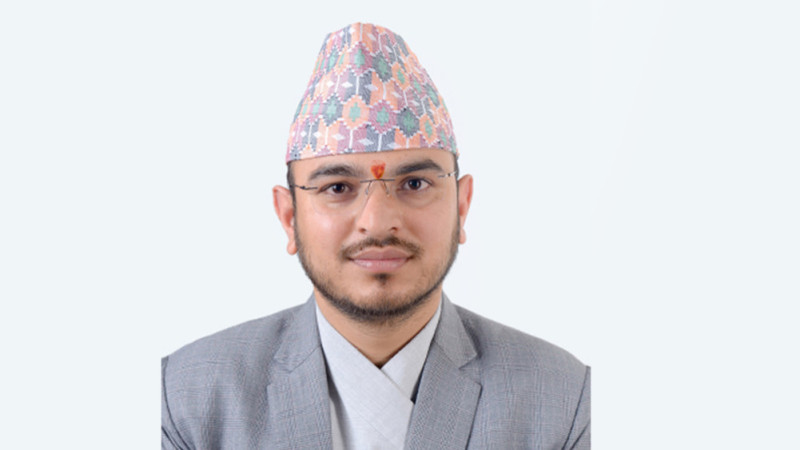 बिमा प्राधिकरण अध्यक्ष ओझालाई हाजिर नगराउन अर्थ मन्त्रालयको निर्देशन