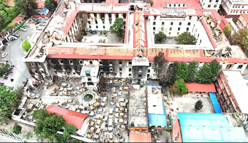 जेनजी आन्दोलनः सडक विभागको भौतिक संरचनामा ठूलो क्षति, डेढ सय गाडी जले