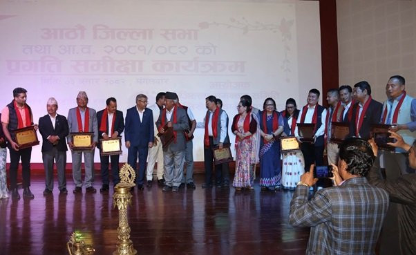 काभ्रेमा सम्मानित भए १३ स्थानीय तह