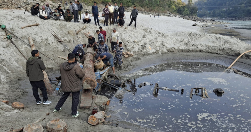 त्रिशूलीमा पुरिएको गणपति बसभित्र मानव कंकाल भेटियो, यात्रुको हुन सक्ने आशंका
