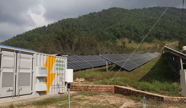 नेपालको सबैभन्दा ठूलो सौर्य ऊर्जाको परियोजना सञ्चालन हुँदै
