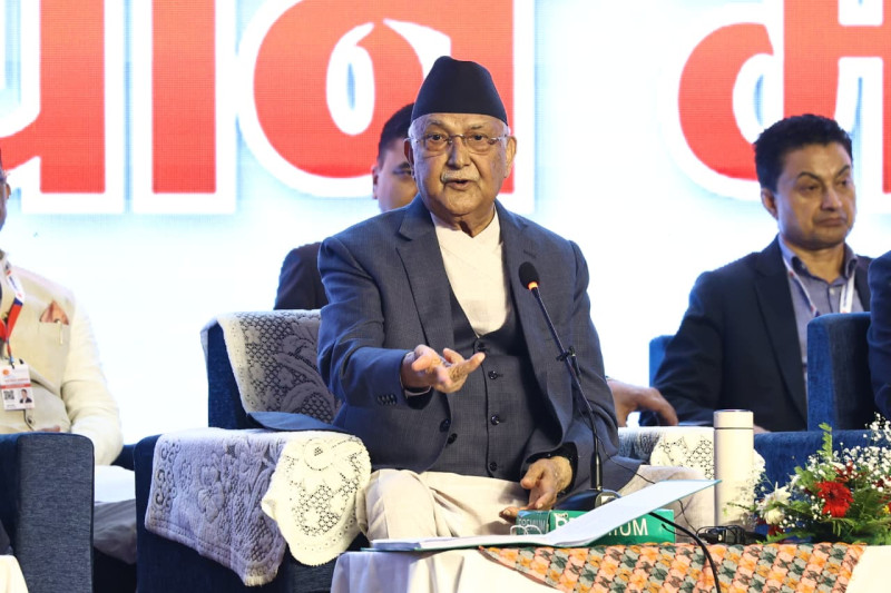 एमाले महाधिवेशनको सुरुआती मतगणना, अध्यक्षमा ओली अगाडि