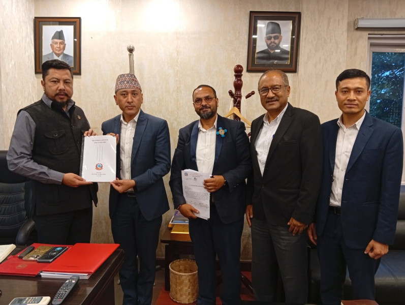 जलविद्युत् आयोजनाहरूको समीक्षा गर्न गठित समितिले बुझायो प्रतिवेदन