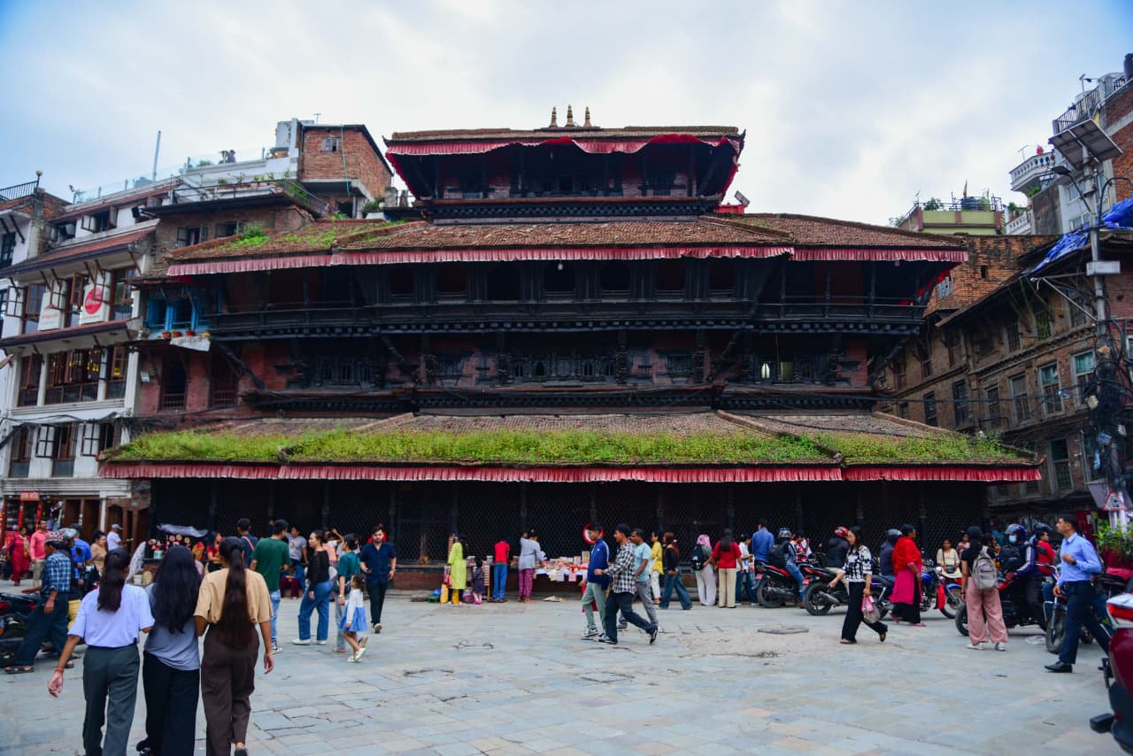 Basantapur-ma-Grass_NPL-(10)-1755493248.jpeg