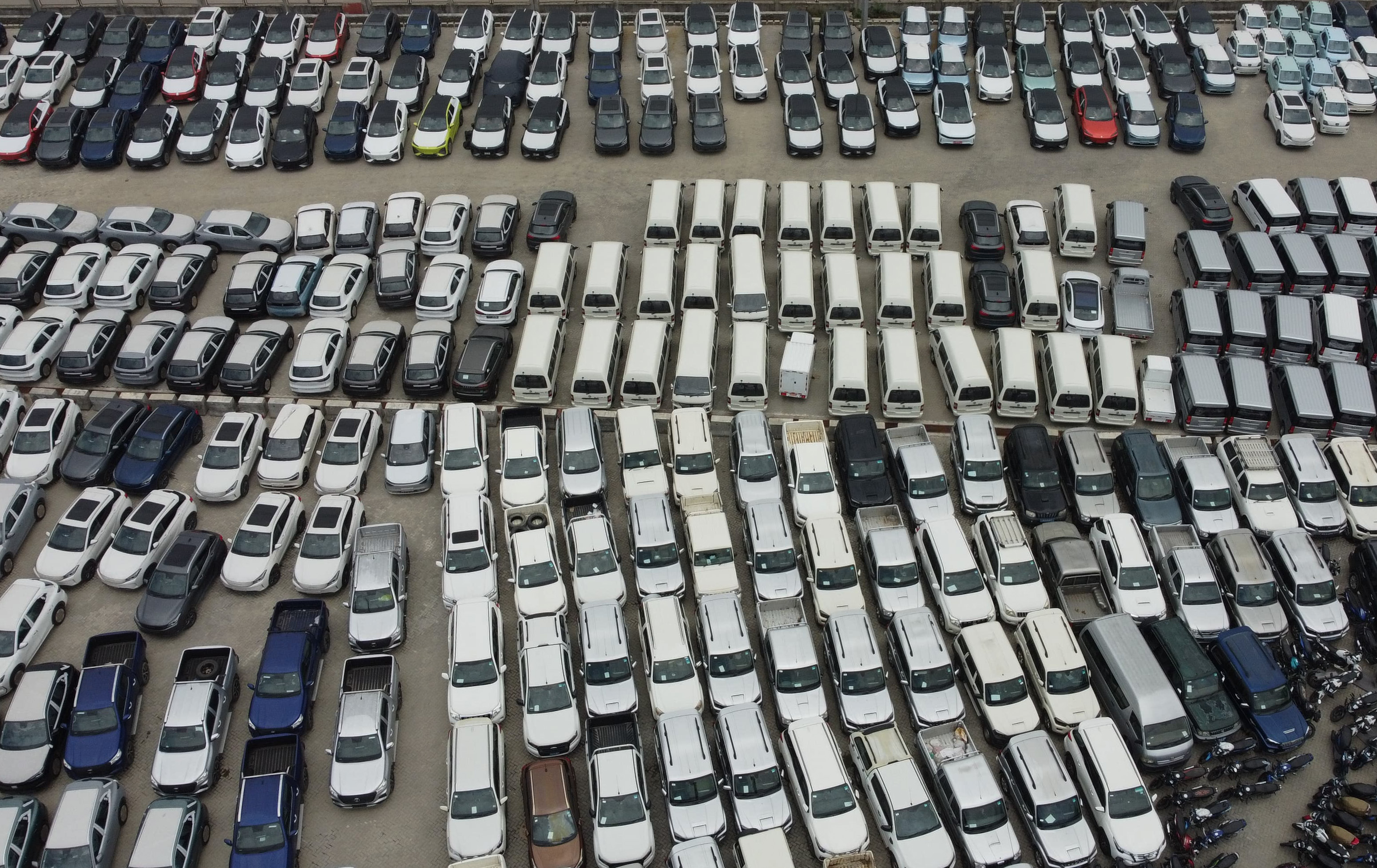 EV-at-Chobhar-Dry-port.-920-1747716968.jpg
