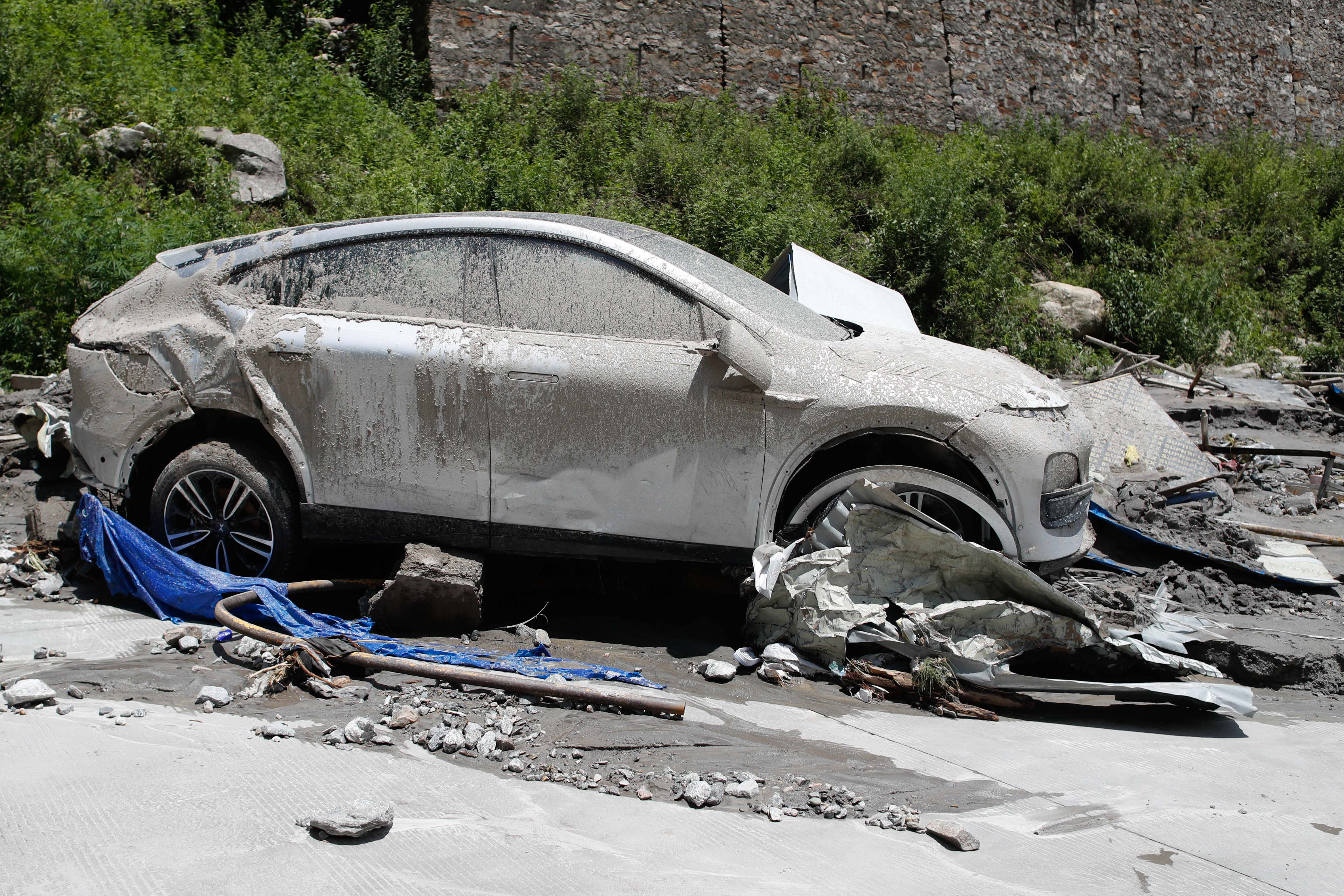 EV-vehicles-in-Rasuwa-custom-yard_-1074-1752296516.jpg