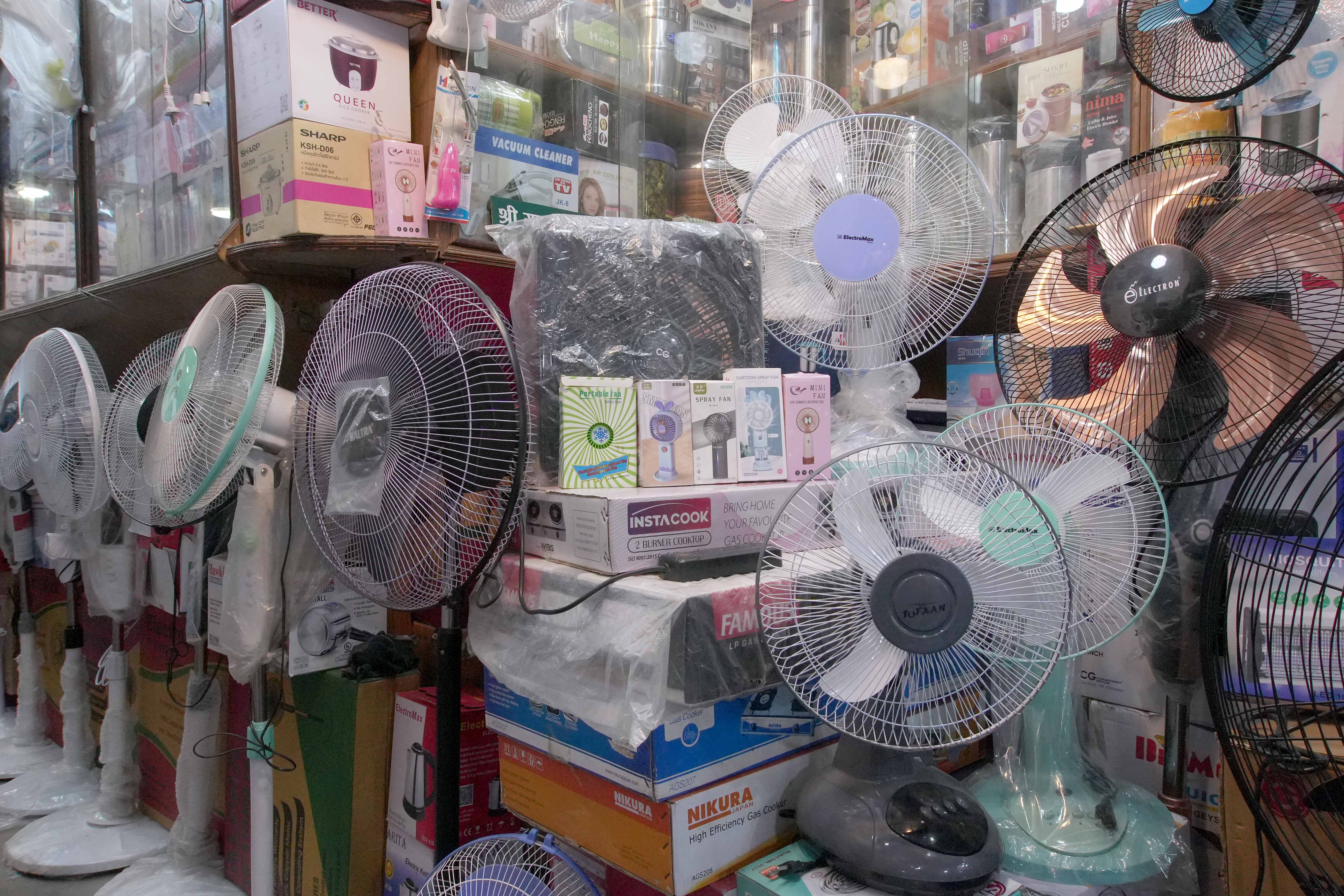 Fan-Market_DSC00972-1780897272.jpg