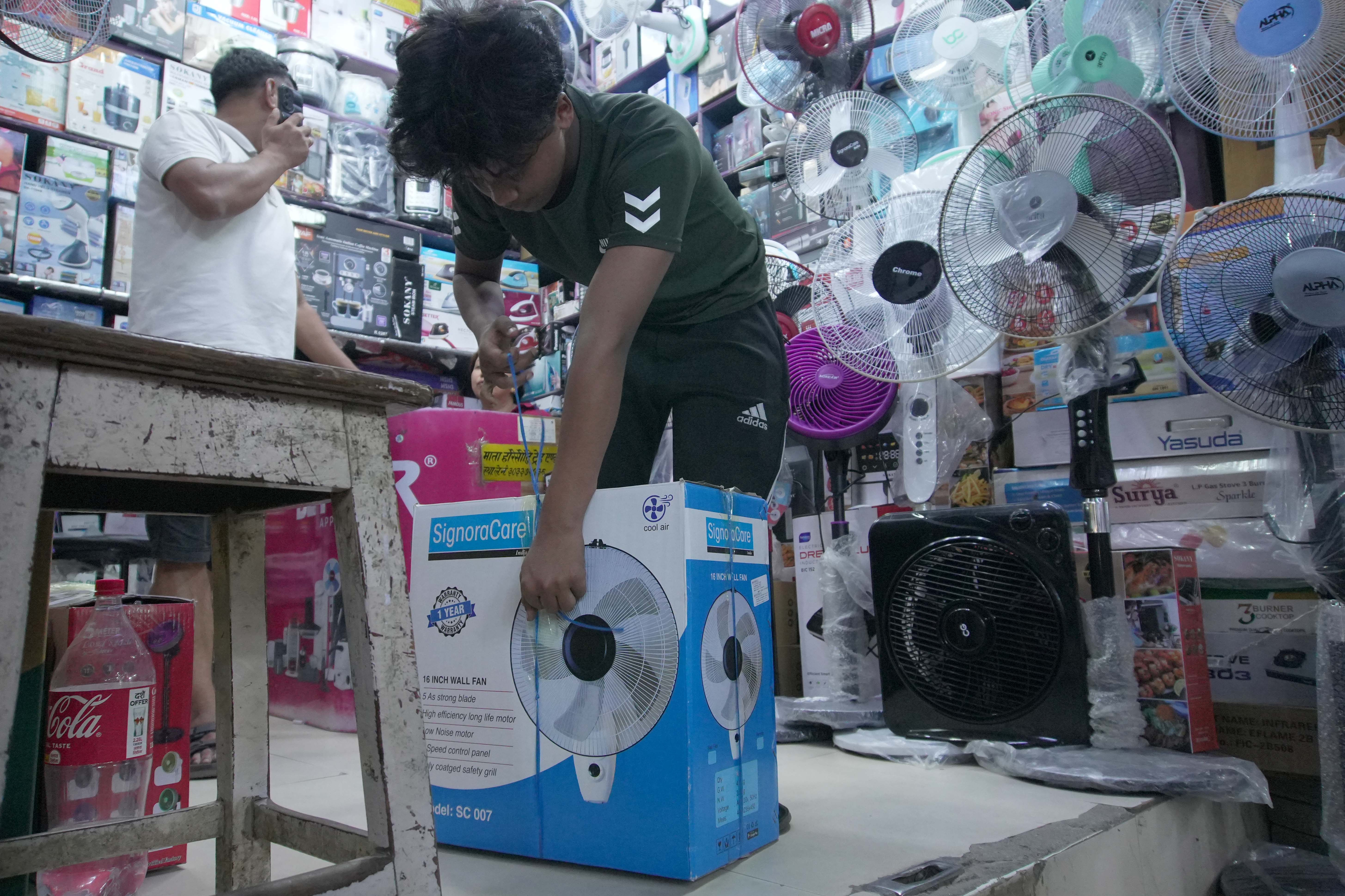 Fan-Market_DSC00995-1780897263.jpg