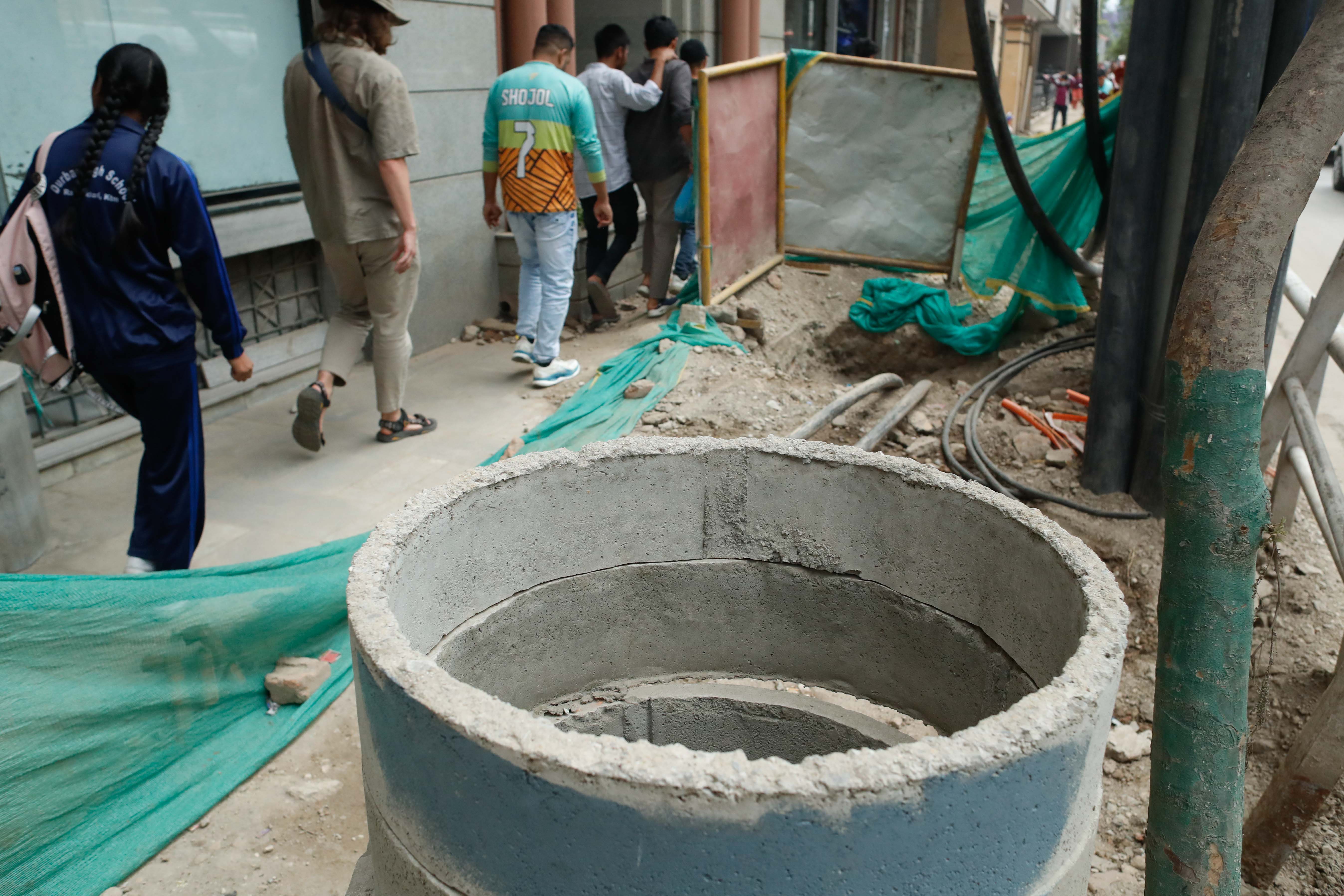 Footpath_Nepal-Photo-Library-198-1746249708.jpg