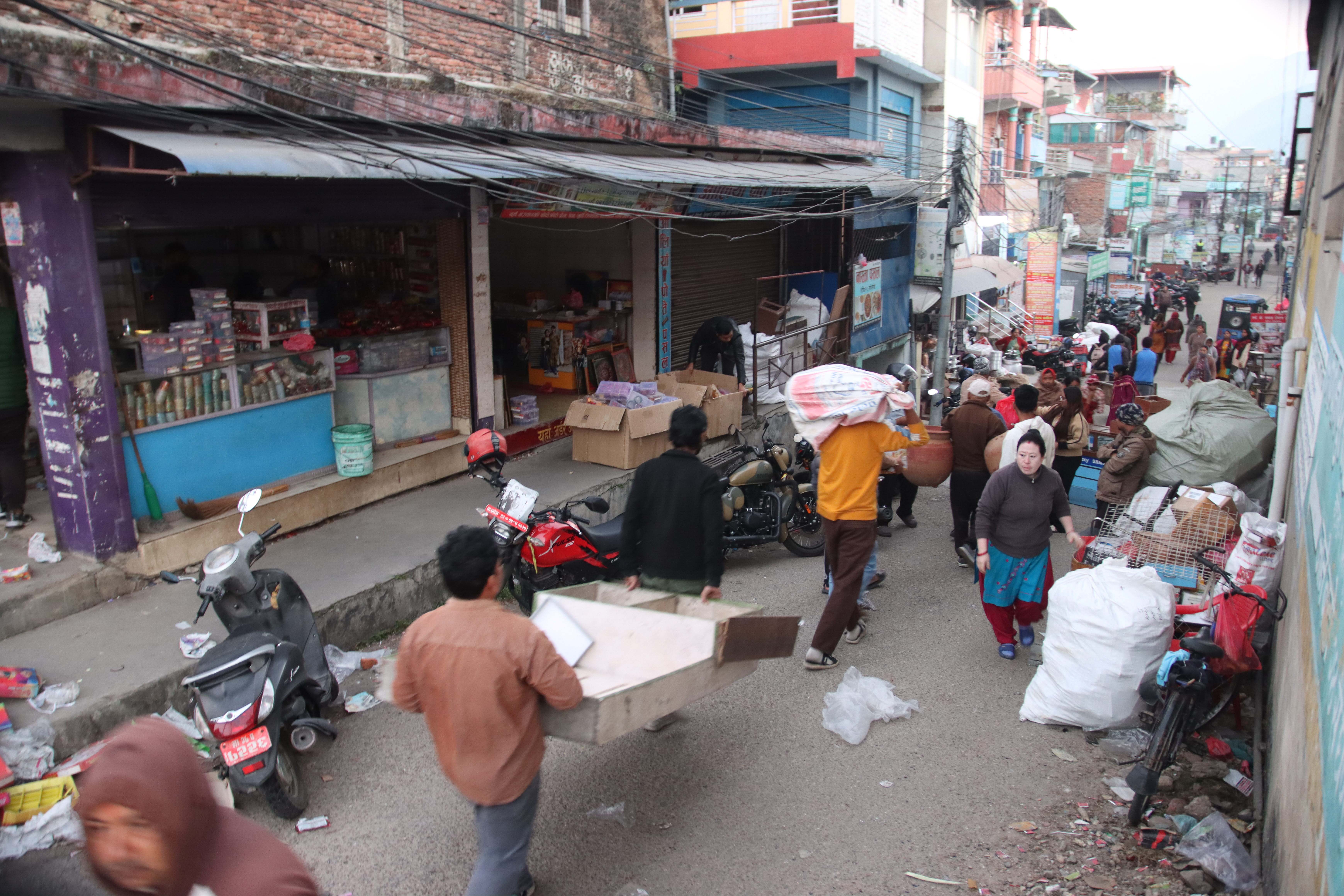 Hetauda-Bazar_-1303-1764997711.jpg