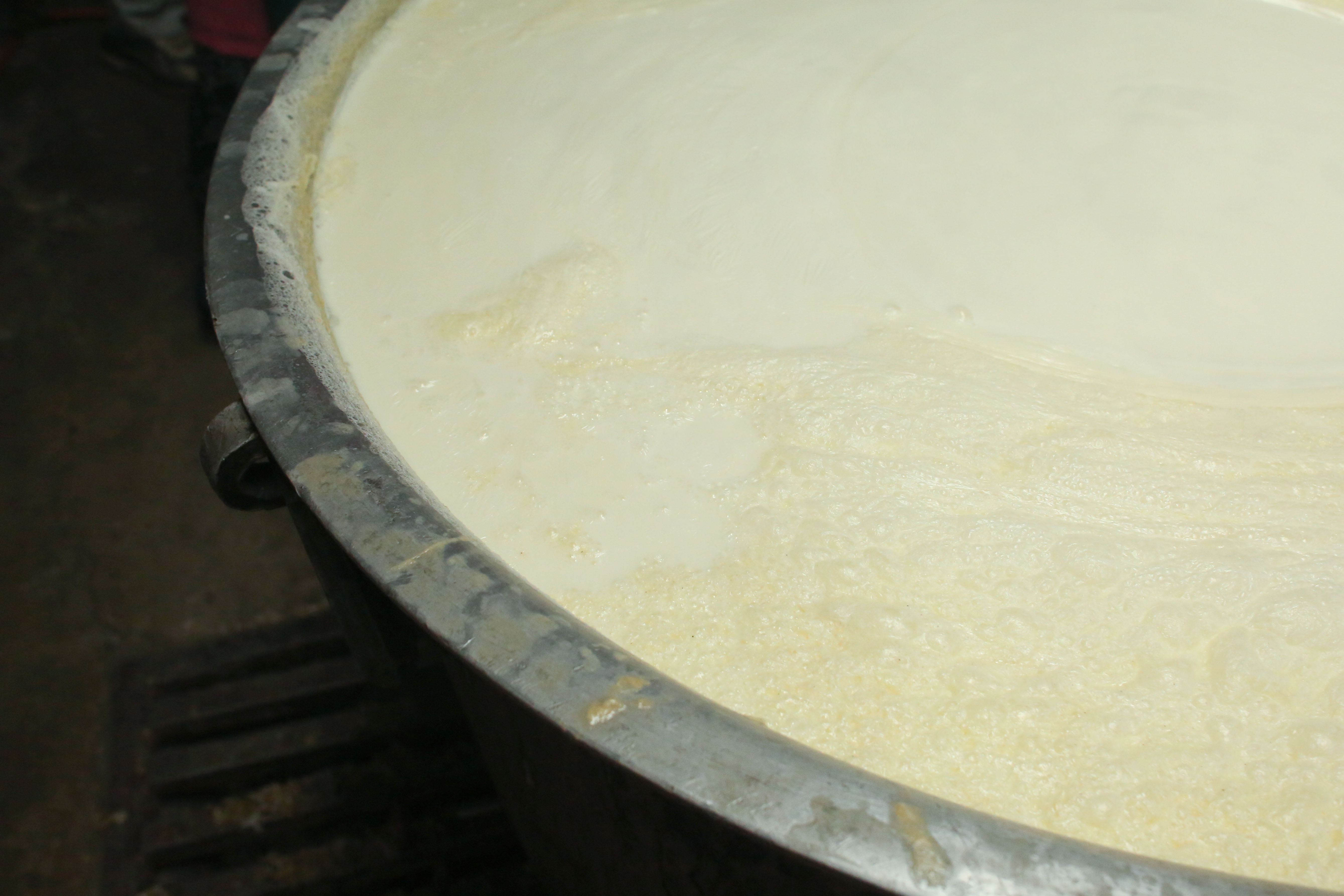 Ju-Ju-Dhau_Making-Process_NPL_BS_L9476-1751171332.jpg